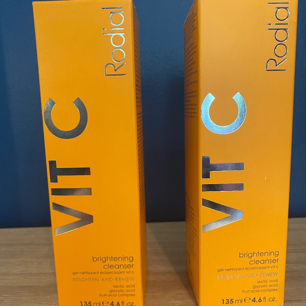 2 Rodial  Vitimin C Brightening Cleansers